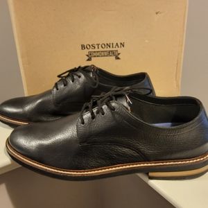 Bostonian Nubuck Dezmin Plain Toe Black Shoe Brand New Never Used